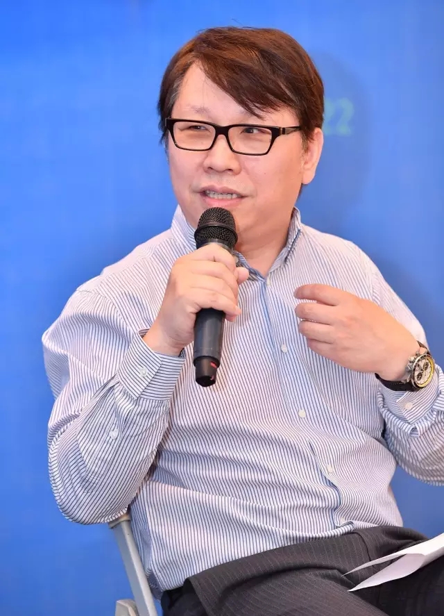 中国建筑学会建筑师分会理事、豪门国际集团董事、总建筑师黄向明