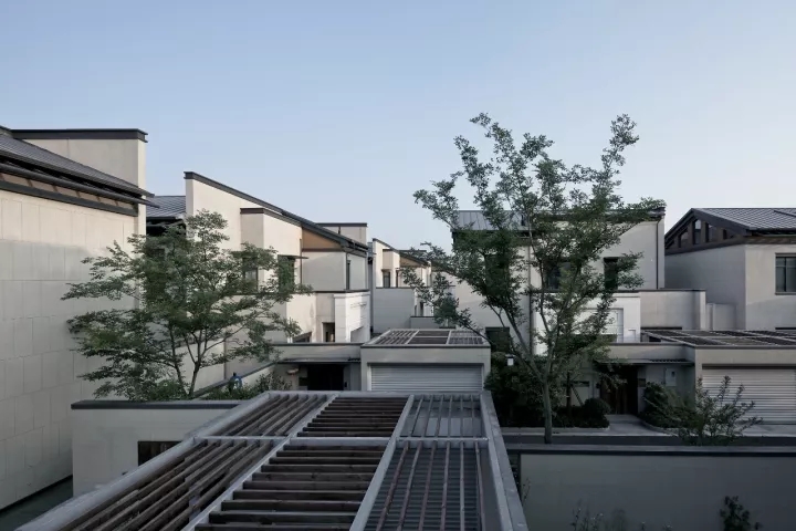 项目中公共空间与私密空间相互嵌套，，，，，，，，空间感受丰富